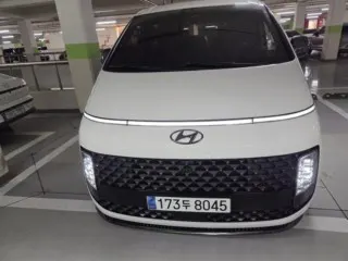 현대 스타리아