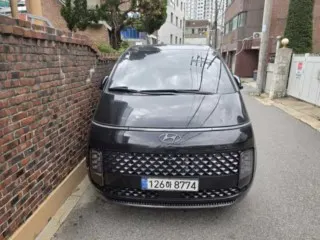 현대 스타리아